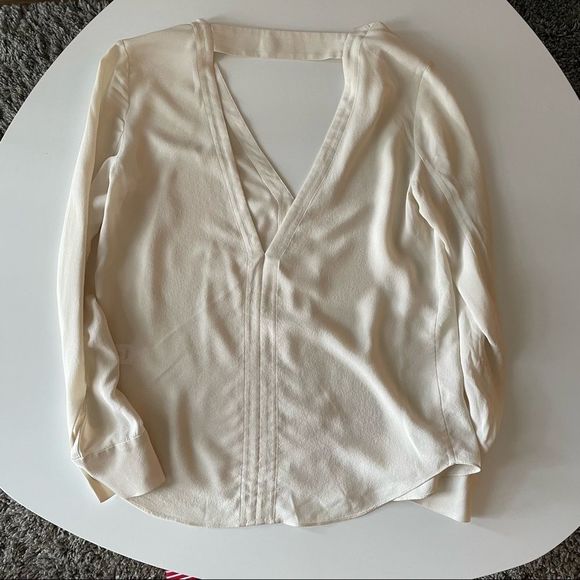 A.L.C 100% silk v-neck long sleeve blouse white cream - Picture 6 of 7